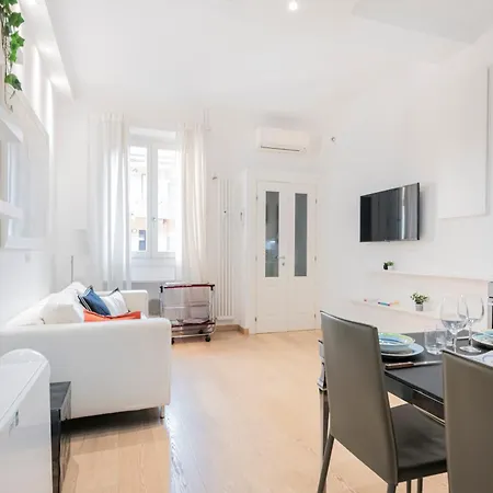 Easylife - Elegante In Porta Romana Apartment Milan